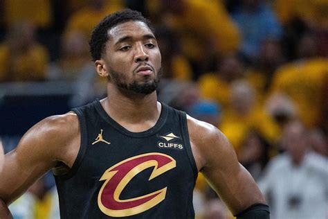 NBA playoffs: Pacers cruise to blowout win in Game 4 as .